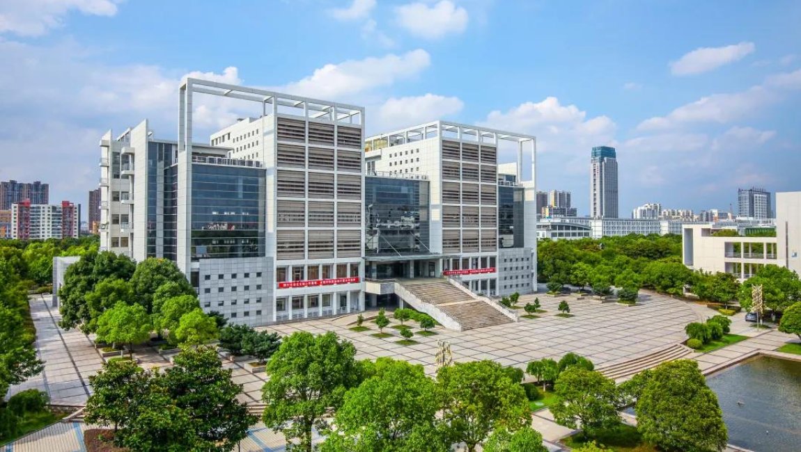 顺利完成入学报到